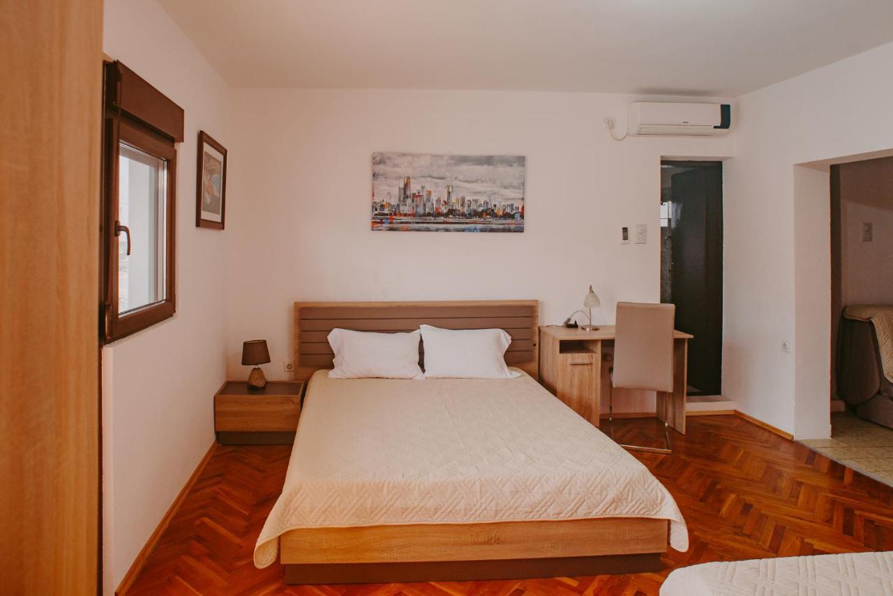 Azure Adriatic Apartment โกตอร์ ภายนอก รูปภาพ