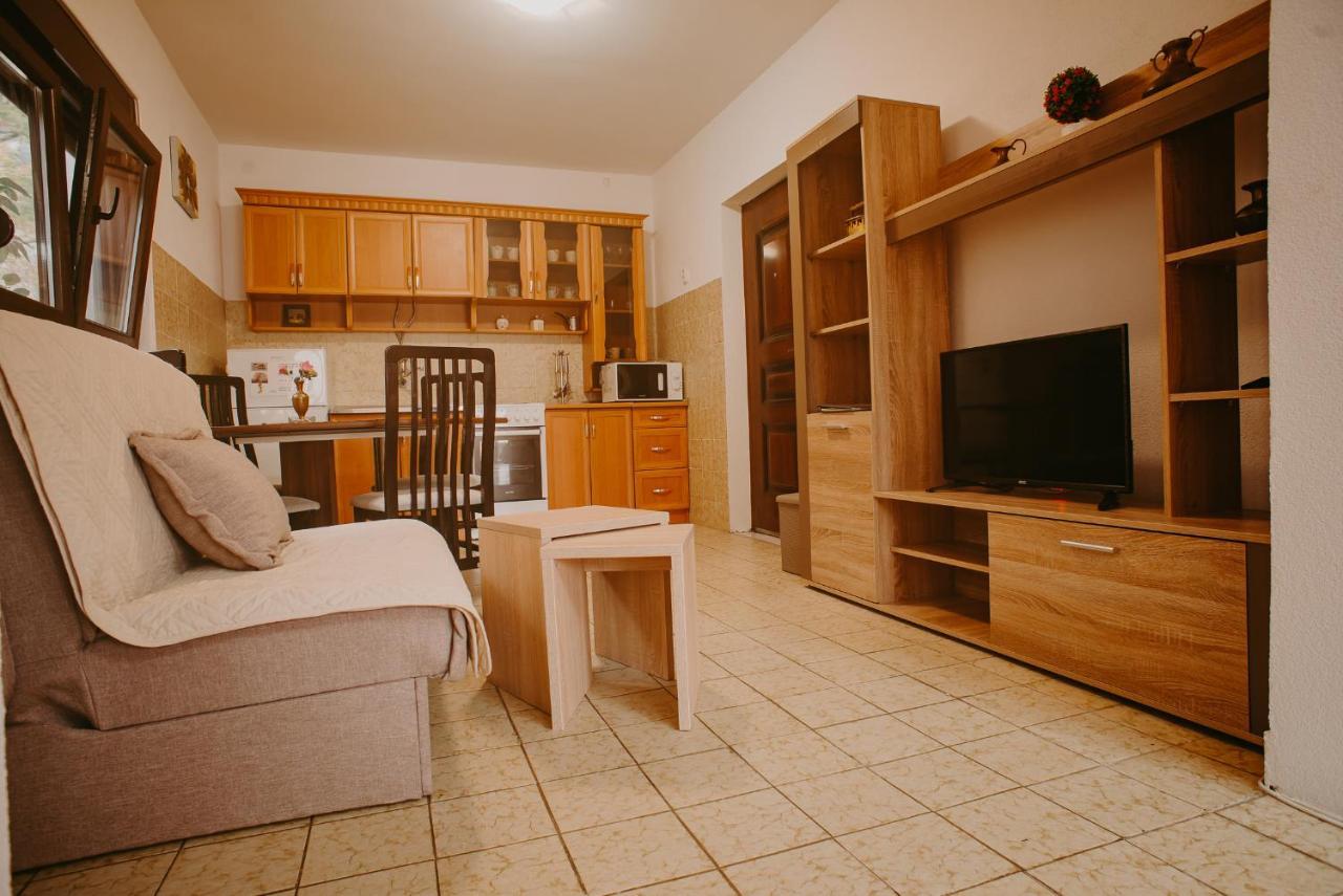 Azure Adriatic Apartment โกตอร์ ภายนอก รูปภาพ